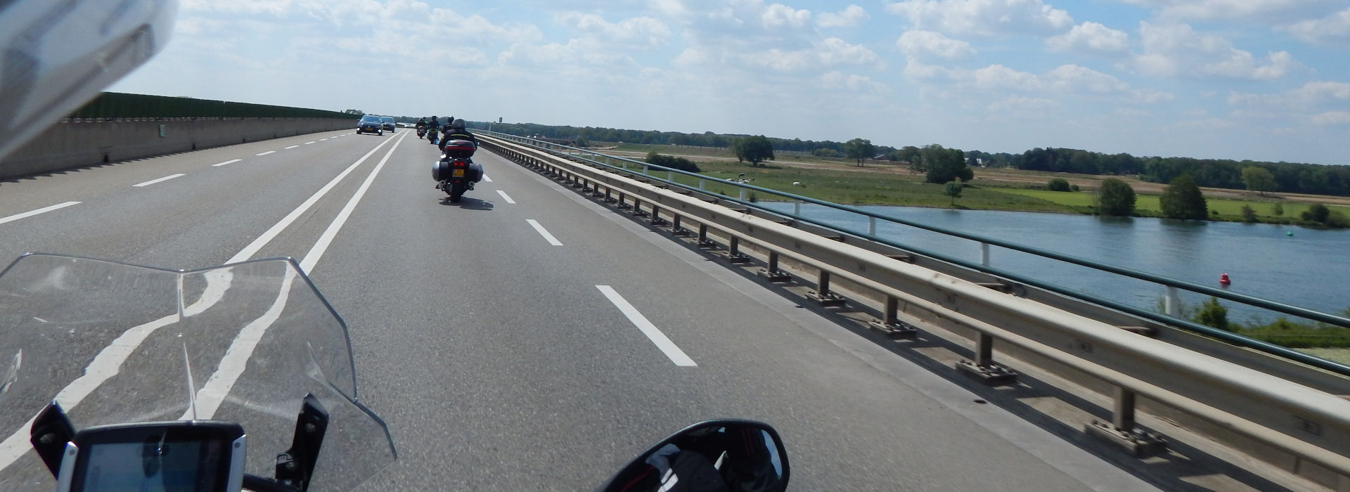 Motorrijbewijspoint Huizen theorie cursus online